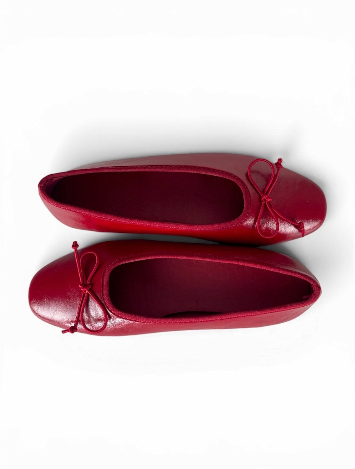 ⁠Sabrinas Clássicas Vermelho Cereja